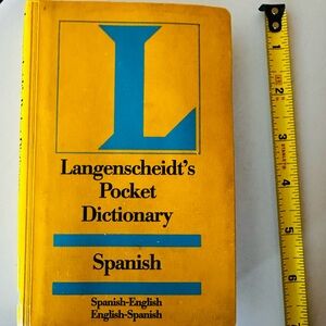 Langenscheidt's Pocket Dictionary - Spanish - Yellow & Blue